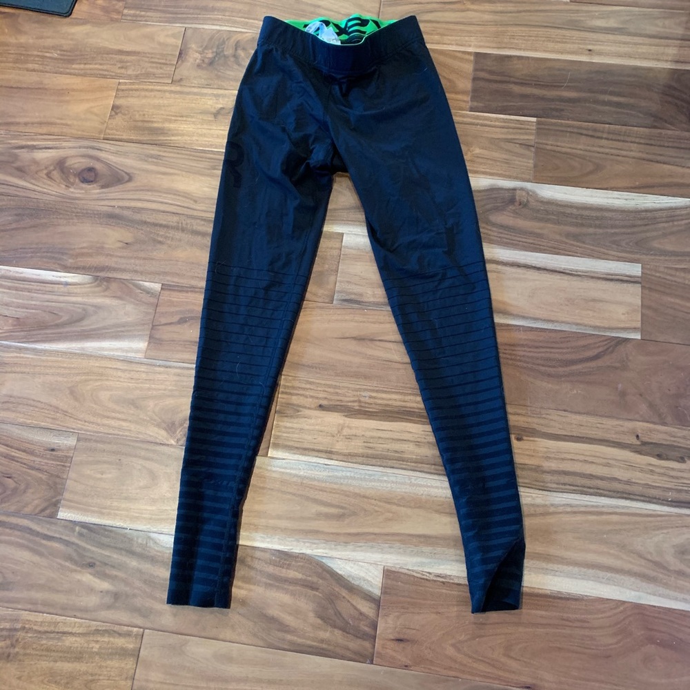 2XU recovery tights